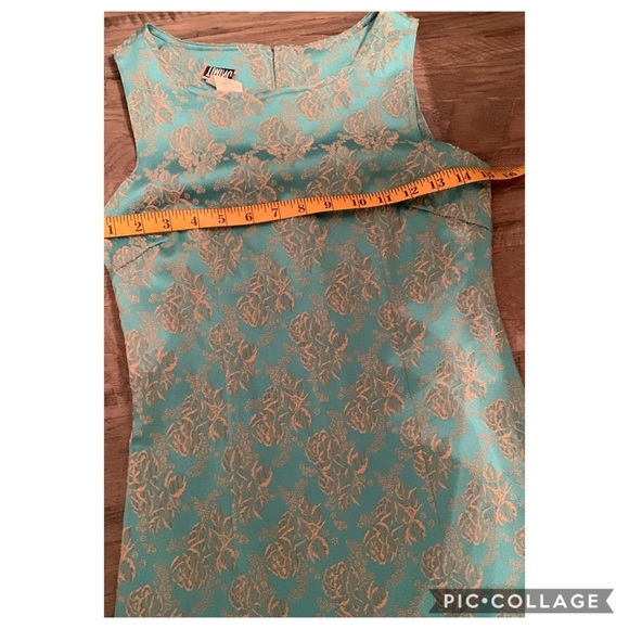 Women’s Blue Rose Dress Size Small - Picture 2 of 4
